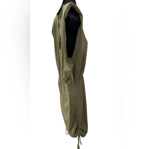 Form fitting - Picture 2 of 6